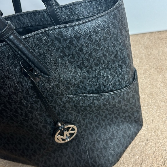 Michael Kors shoulder bag - Picture 4 of 7